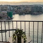 Gem With Spectacular Coastal Views
